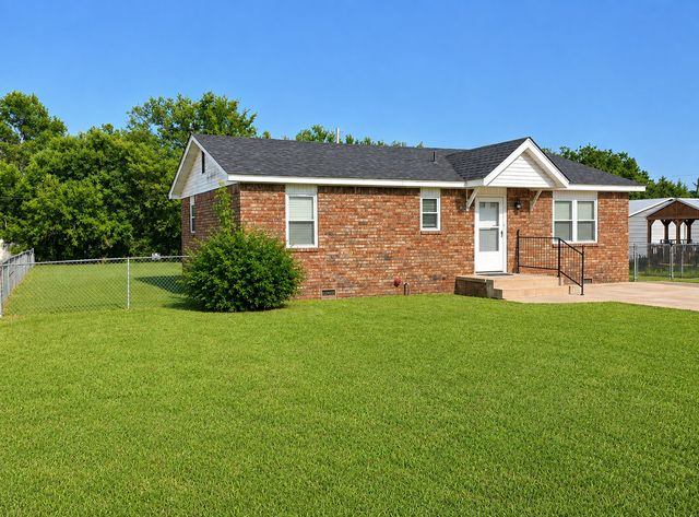 217 N Garrison Avenue N, Sperry, OK 74073