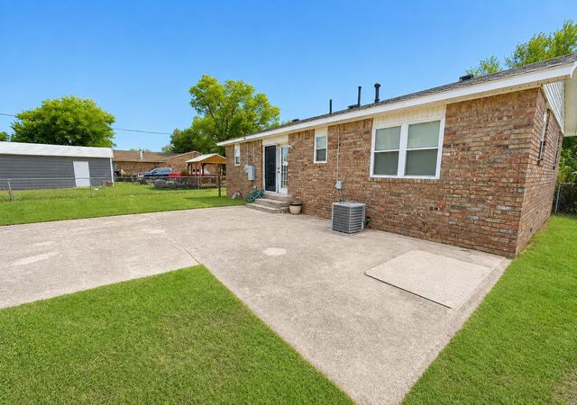 217 N Garrison Avenue N, Sperry, OK 74073