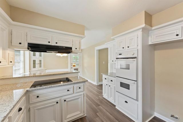 11806 Gardenglen Drive, Houston, TX 77070