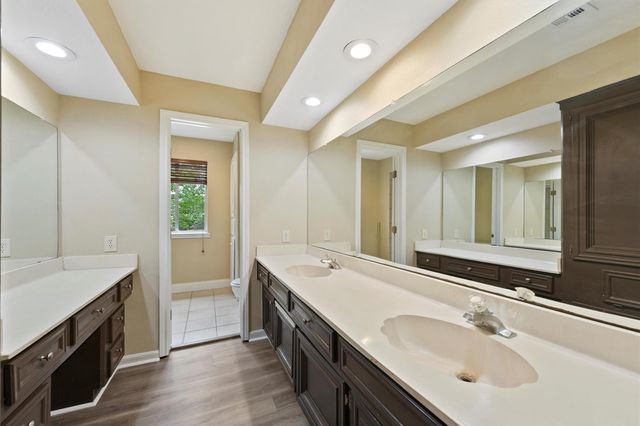 11806 Gardenglen Drive, Houston, TX 77070