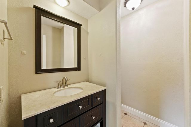11806 Gardenglen Drive, Houston, TX 77070