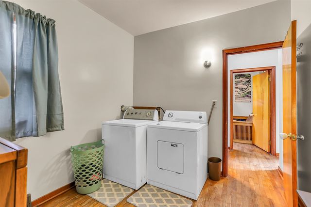 712 N Waterloo Avenue, Jackson, MI 49202