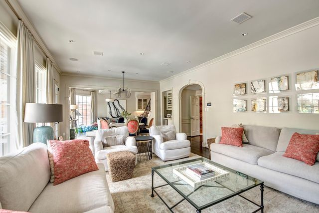 3440 Locke Lane, Houston, TX 77027