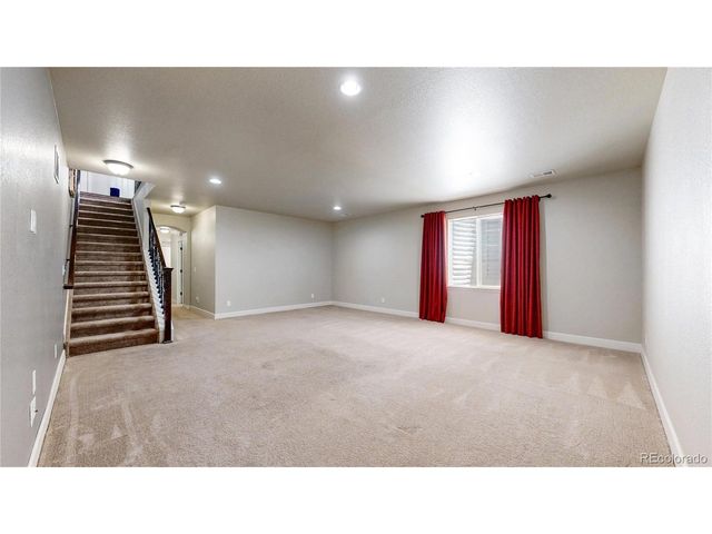 841 Jenny Ln, Berthoud, CO 80513