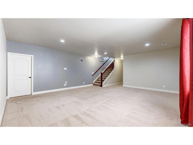 841 Jenny Ln, Berthoud, CO 80513