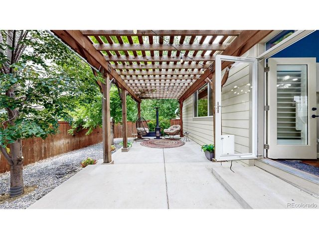 841 Jenny Ln, Berthoud, CO 80513