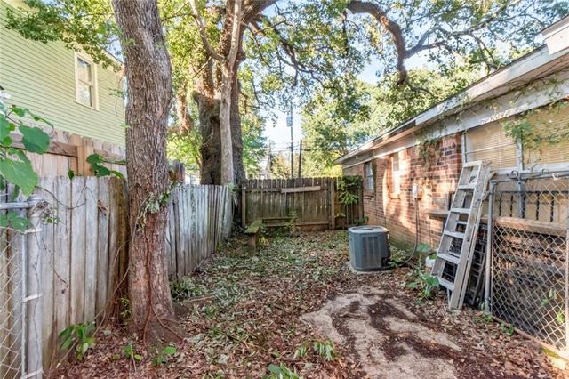 63 N Julia Street, Mobile, AL 36604