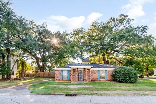 63 N Julia Street, Mobile, AL 36604