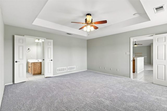 101 Cheyenne Trail, Trenton, TX 75490