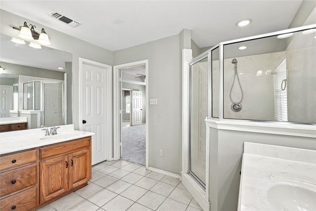 101 Cheyenne Trail, Trenton, TX 75490