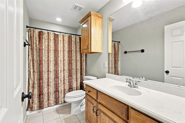 101 Cheyenne Trail, Trenton, TX 75490