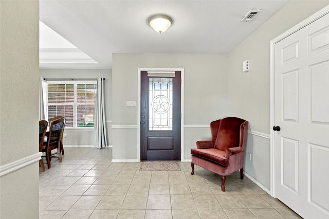 101 Cheyenne Trail, Trenton, TX 75490