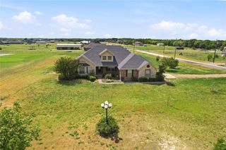 101 Cheyenne Trail, Trenton, TX 75490