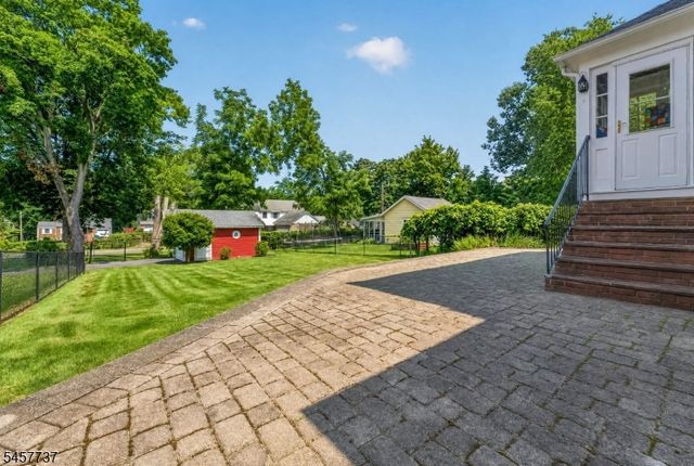 31 Frederick St, Morristown Town, NJ 07960