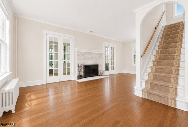 31 Frederick St, Morristown Town, NJ 07960