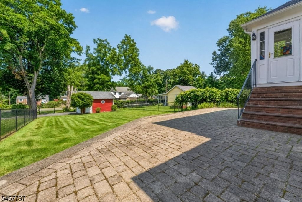 31 Frederick St, Morristown Town, NJ 07960 — photo 3