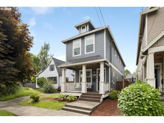 1556 N HOLMAN St, Portland, OR 97217