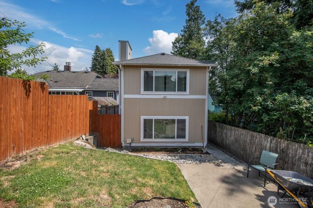 3806 Wetmore Avenue, Everett, WA 98201