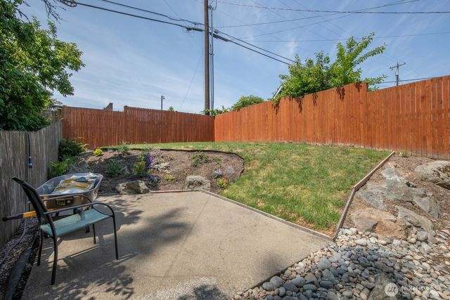 3806 Wetmore Avenue, Everett, WA 98201