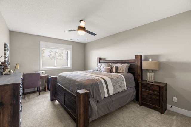 685 Daybreak Drive, Waukee, IA 50263