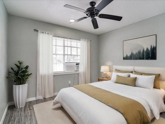 5117 Lavender 5161, Houston, TX 77026