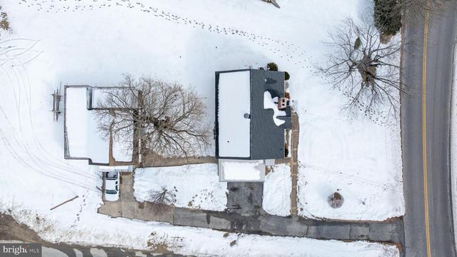 4516 E JOPPA RD, Perry Hall, MD 21128