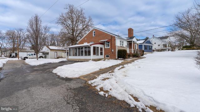 4516 E JOPPA RD, Perry Hall, MD 21128