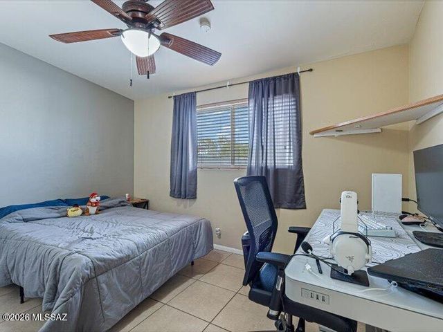 542 N Avenida De Suenos, Tucson, AZ 85745