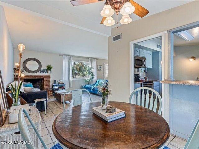 542 N Avenida De Suenos, Tucson, AZ 85745
