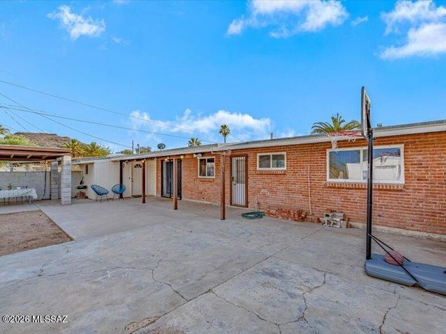 542 N Avenida De Suenos, Tucson, AZ 85745