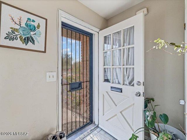 542 N Avenida De Suenos, Tucson, AZ 85745