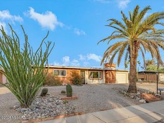 542 N Avenida De Suenos, Tucson, AZ 85745