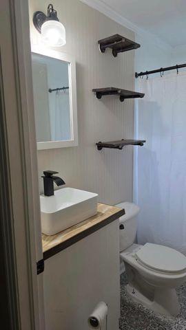 104 Anne St., Petal, MS 39465