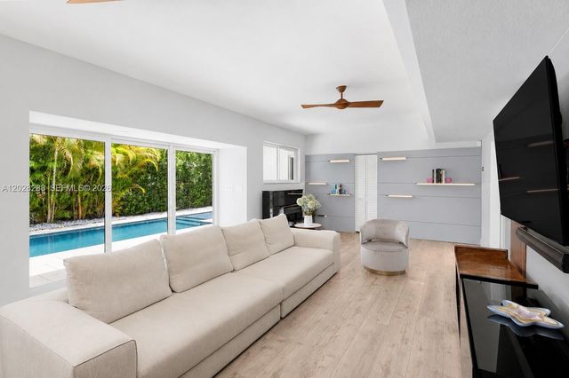 857 NE 98th St, Miami Shores, FL 33138