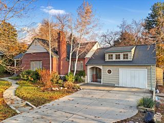 2490 E MURRAY HOLLADAY RD, Salt Lake City, UT 84117