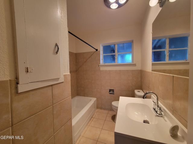 9513 FAIRFAX Street, El Paso, TX 79924