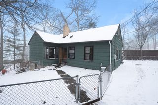 2400 Crest Drive, Kalamazoo, MI 49008