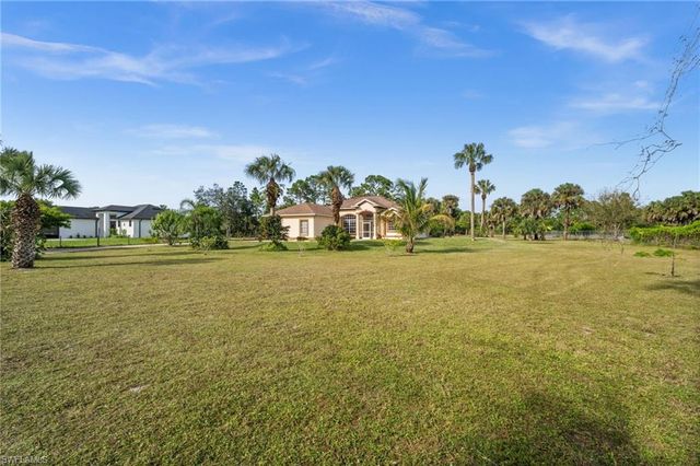 2685 14th AVE SE, Naples, FL 34117