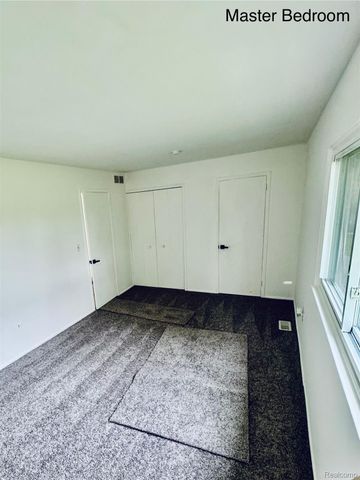 8315 Camelot Court, Genesee Charter Township, MI 48458