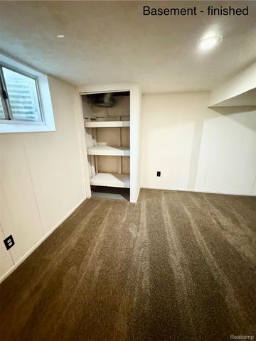 8315 Camelot Court, Genesee Charter Township, MI 48458