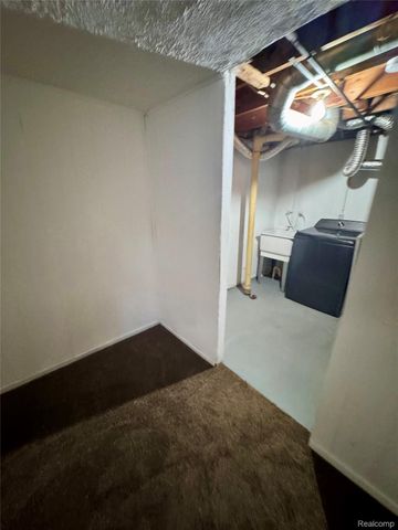 8315 Camelot Court, Genesee Charter Township, MI 48458