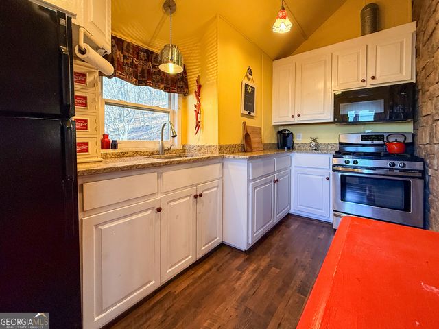 221 Wilson Lane, Blairsville, GA 30512