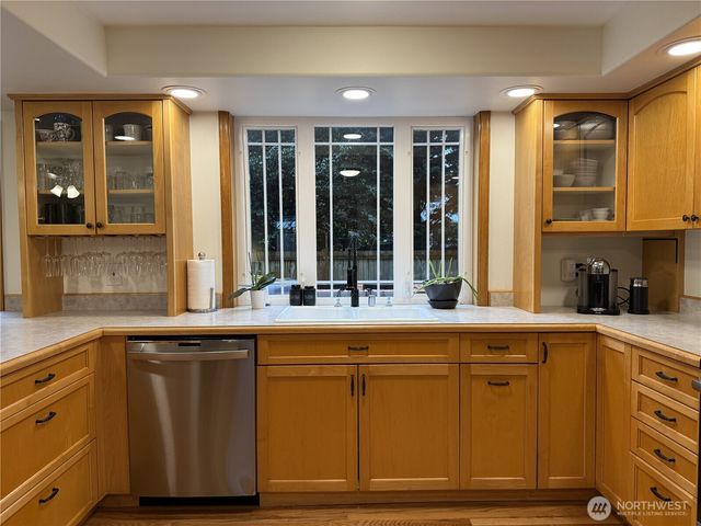 44726 SE 146th ST Street, North Bend, WA 98045