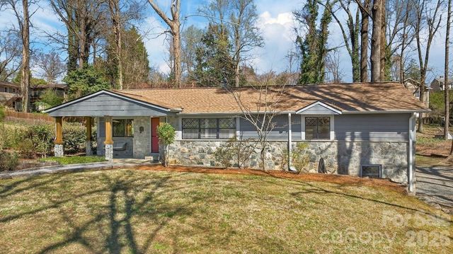 95 Whitney Avenue, Tryon, NC 28782
