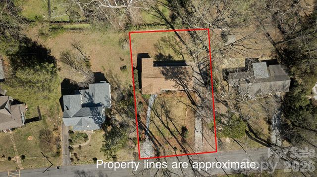 95 Whitney Avenue, Tryon, NC 28782