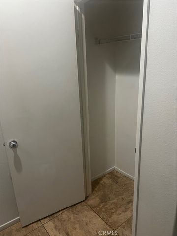 15723 Parkhouse 6, Fontana, CA 92336