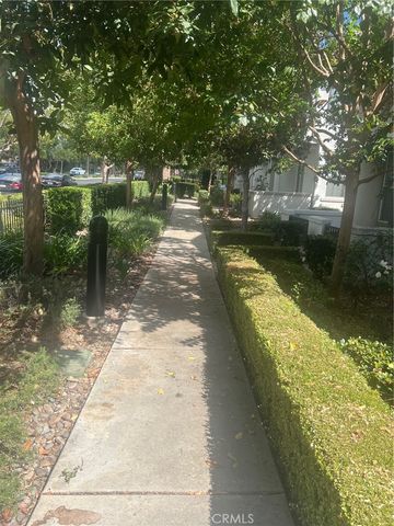 15723 Parkhouse 6, Fontana, CA 92336