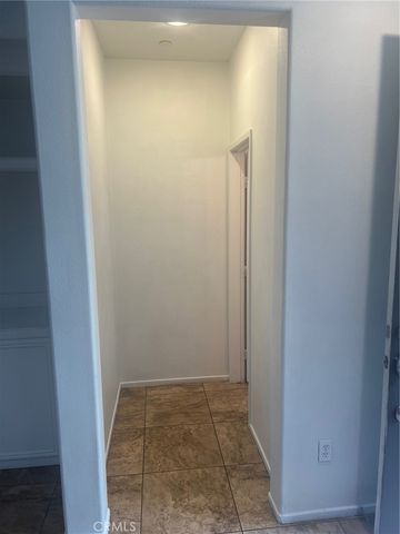15723 Parkhouse 6, Fontana, CA 92336