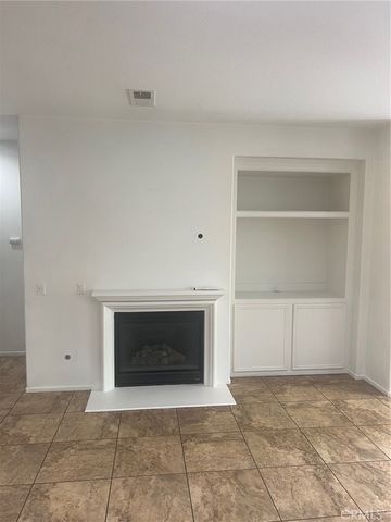 15723 Parkhouse 6, Fontana, CA 92336