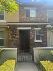 15723 Parkhouse 6, Fontana, CA 92336